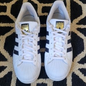 Adidas Superstar Sneakers
